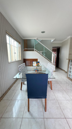Imagem Casa com 3 Quartos à Venda, 190 m² em Morada De Laranjeiras - Serra Imagem Casa com 3 Quartos à Venda, 190 m² em Morada De Laranjeiras - Serra