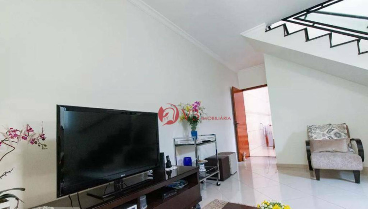 Imagem Sobrado com 3 Quartos à Venda, 210 m² em Cidade Patriarca - São Paulo