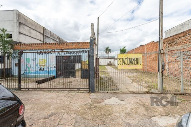 Imagem Loja para Alugar, 550 m² em Navegantes - Porto Alegre Imagem Loja para Alugar, 550 m² em Navegantes - Porto Alegre