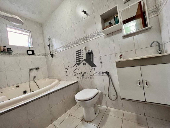 Imagem Casa com 3 Quartos à Venda, 360 m² em Três Barras - Contagem