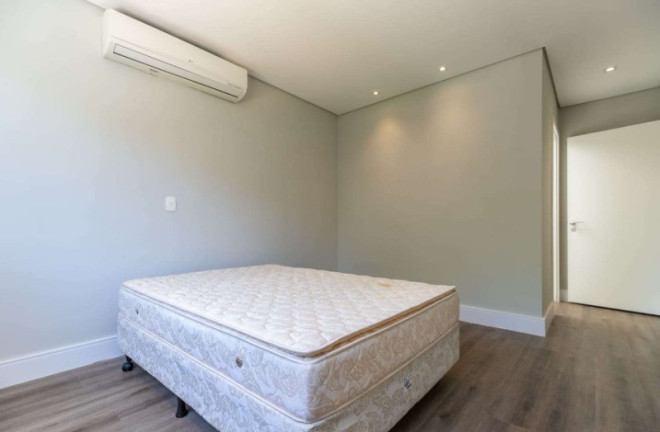 Imagem Casa com 4 Quartos à Venda, 657 m² em Chácara Santo Antônio (zona Sul) - São Paulo Imagem Casa com 4 Quartos à Venda, 657 m² em Chácara Santo Antônio (zona Sul) - São Paulo