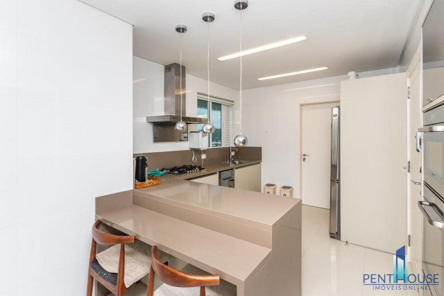 Imagem Apartamento com 3 Quartos à Venda, 185 m² em Centro - Balneário Camboriú