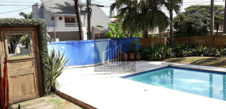 Imagem Casa com 4 Quartos à Venda, 500 m² em Alphaville - Santana De Parnaíba Imagem Casa com 4 Quartos à Venda, 500 m² em Alphaville - Santana De Parnaíba