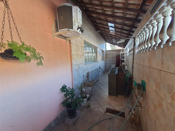 Imagem Casa com 2 Quartos à Venda, 63 m² em Vila Tupi - Praia Grande Imagem Casa com 2 Quartos à Venda, 63 m² em Vila Tupi - Praia Grande