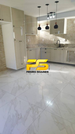 Imagem Casa com 4 Quartos à Venda, 110 m² em Tambaú - João Pessoa