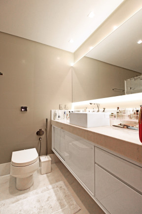 Imagem Apartamento com 3 Quartos à Venda, 510 m² em Moinhos De Vento - Porto Alegre