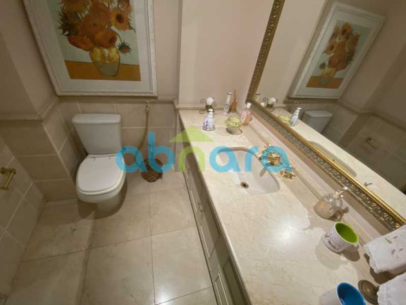 Imagem Apartamento com 4 Quartos à Venda, 280 m² em Copacabana - Rio De Janeiro Imagem Apartamento com 4 Quartos à Venda, 280 m² em Copacabana - Rio De Janeiro