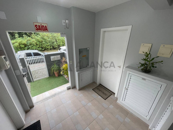 Imagem Apartamento com 2 Quartos à Venda, 71 m² em Gravatá - Navegantes