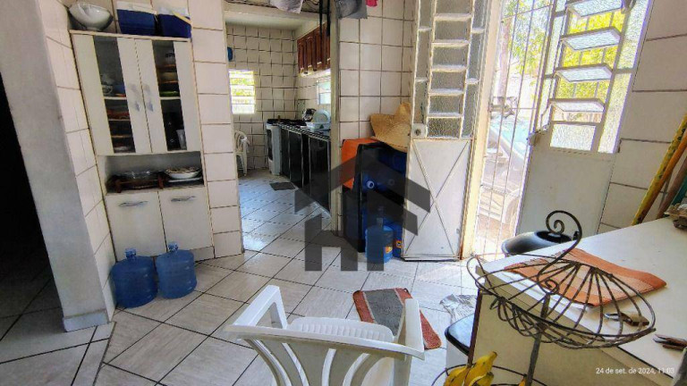 Imagem Casa com 7 Quartos à Venda, 245 m² em Carmo - Olinda Imagem Casa com 7 Quartos à Venda, 245 m² em Carmo - Olinda