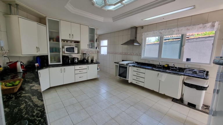 Imagem Casa com 4 Quartos à Venda, 750 m² em Vila Santista - Atibaia
