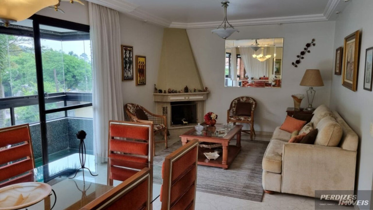 Apartamento com 3 Quartos à Venda, 200 m² em Sumaré - São Paulo