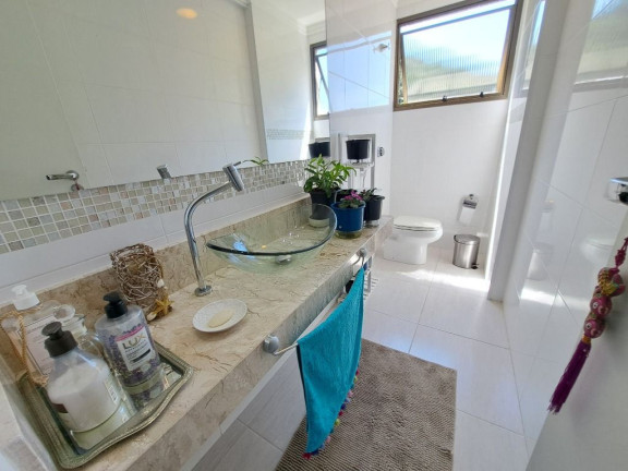 Imagem Apartamento com 5 Quartos à Venda, 230 m² em Pitangueiras - Guarujá Imagem Apartamento com 5 Quartos à Venda, 230 m² em Pitangueiras - Guarujá
