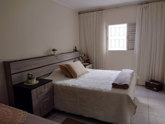 Imagem Casa com 3 Quartos à Venda, 102 m² em Jardim Paulista - Atibaia Imagem Casa com 3 Quartos à Venda, 102 m² em Jardim Paulista - Atibaia