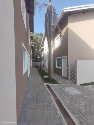 Imagem Casa com 2 Quartos à Venda, 52 m² em Quintas Monte Alto - Cotia