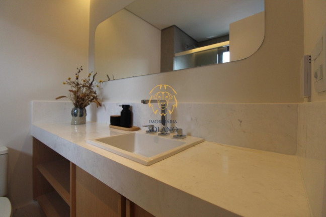 Imagem Apartamento com 2 Quartos à Venda, 135 m² em Centro - Curitiba Imagem Apartamento com 2 Quartos à Venda, 135 m² em Centro - Curitiba