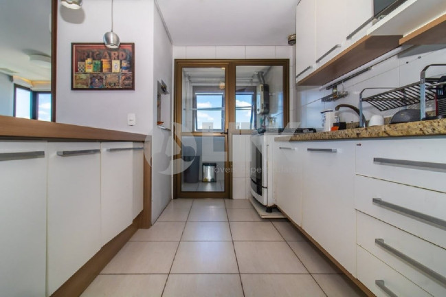 Imagem Apartamento com 3 Quartos à Venda, 95 m² em Independência - Porto Alegre Imagem Apartamento com 3 Quartos à Venda, 95 m² em Independência - Porto Alegre
