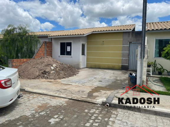 Imagem Casa com 2 Quartos à Venda, 130 m² em Registro - Feira De Santana Imagem Casa com 2 Quartos à Venda, 130 m² em Registro - Feira De Santana