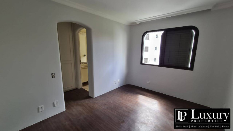 Imagem Apartamento com 2 Quartos à Venda, 135 m² em Real Parque - São Paulo