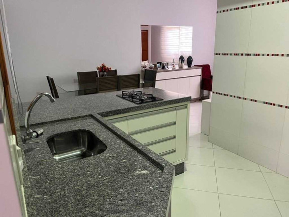Imagem Casa com 3 Quartos à Venda, 244 m² em Jardim Santo Onofre - São José Dos Campos Imagem Casa com 3 Quartos à Venda, 244 m² em Jardim Santo Onofre - São José Dos Campos