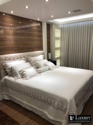 Imagem Apartamento com 3 Quartos à Venda, 254 m² em Alphaville Industrial - Barueri