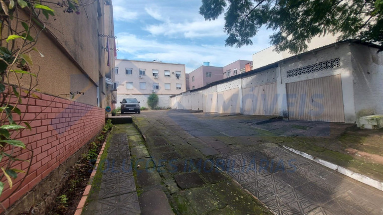 Imagem Imóvel com 2 Quartos à Venda, 54 m² em São Sebastião - Porto Alegre