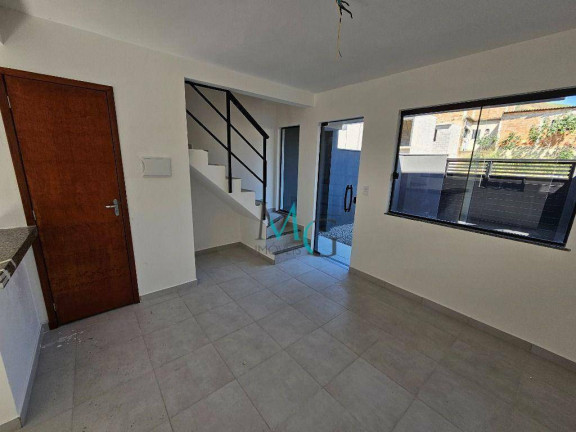 Imagem Casa com 2 Quartos à Venda, 65 m² em Campo Grande - Rio De Janeiro