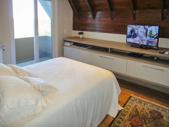Imagem Cobertura com 4 Quartos à Venda, 196 m² em Centro - Gramado
