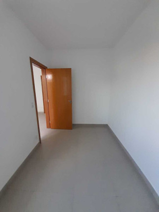 Imagem Casa com 2 Quartos à Venda, 48 m² em Novo Centro - Santa Luzia Imagem Casa com 2 Quartos à Venda, 48 m² em Novo Centro - Santa Luzia