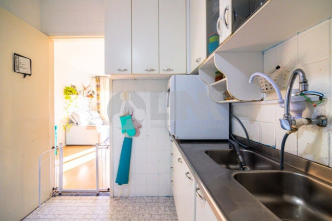 Imagem Apartamento com 3 Quartos à Venda, 96 m² em Menino Deus - Porto Alegre Imagem Apartamento com 3 Quartos à Venda, 96 m² em Menino Deus - Porto Alegre