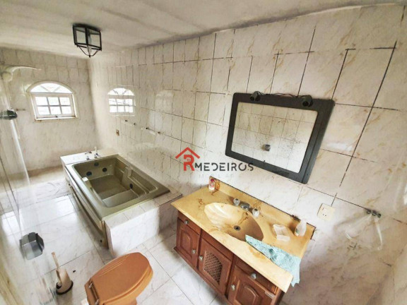 Imagem Sobrado com 2 Quartos à Venda, 174 m² em Vila Guilhermina - Praia Grande Imagem Sobrado com 2 Quartos à Venda, 174 m² em Vila Guilhermina - Praia Grande