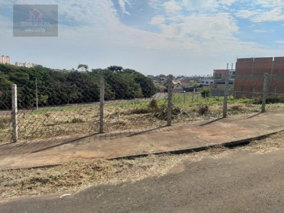 Imagem Terreno à Venda, em Vila Cordenonsi - Americana Imagem Terreno à Venda, em Vila Cordenonsi - Americana