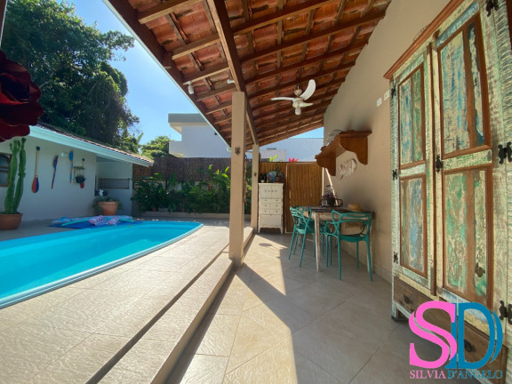 Imagem Casa com 3 Quartos à Venda, 229 m² em Barra Da Lagoa - Ubatuba Imagem Casa com 3 Quartos à Venda, 229 m² em Barra Da Lagoa - Ubatuba