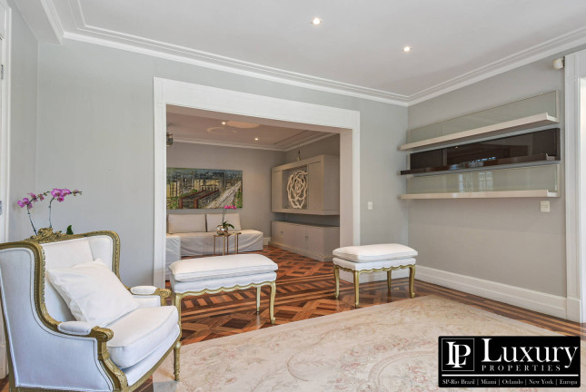 Imagem Casa de Condomínio com 4 Quartos à Venda, em Perdizes - São Paulo Imagem Casa de Condomínio com 4 Quartos à Venda, em Perdizes - São Paulo