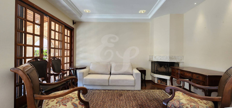 Imagem Casa de Condomínio com 4 Quartos para Alugar, 360 m² em Alphaville - Santana De Parnaíba Imagem Casa de Condomínio com 4 Quartos para Alugar, 360 m² em Alphaville - Santana De Parnaíba