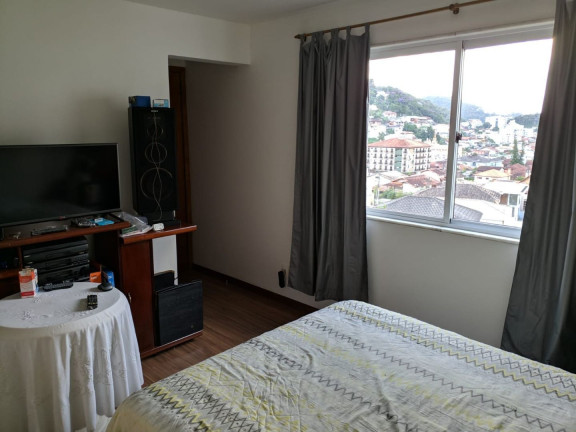 Imagem Casa com 2 Quartos à Venda, 106 m² em Tijuca - Teresópolis