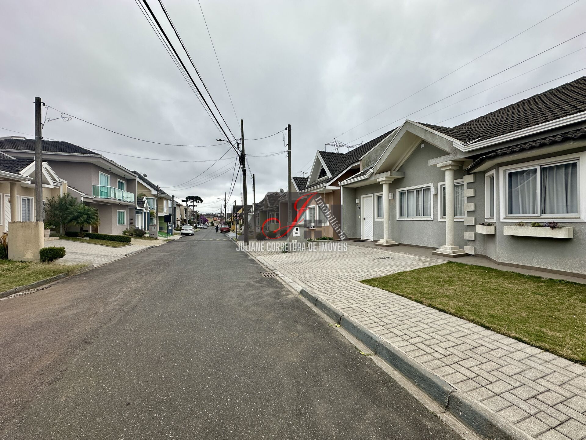 Imagem Casa com 4 Quartos à Venda, 135 m² em Umbará - Curitiba