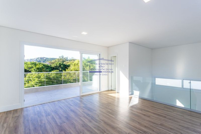 Imagem Casa com 3 Quartos à Venda, 344 m² em Pedra Redonda - Porto Alegre