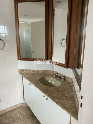 Imagem Apartamento com 3 Quartos à Venda, 124 m² em Panamby - São Paulo