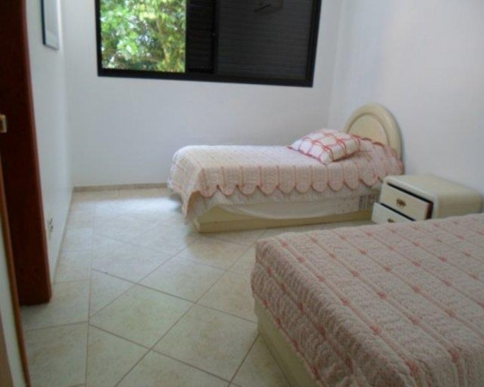 Imagem Apartamento com 3 Quartos à Venda, 200 m² em Pitangueiras - Guarujá