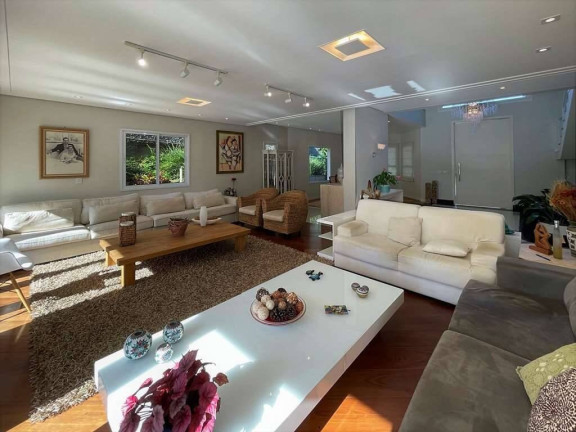 Imagem Casa com 5 Quartos à Venda,  em Vila Santo Antonio - Cotia