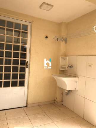 Imagem Casa com 2 Quartos à Venda, 75 m² Imagem Casa com 2 Quartos à Venda, 75 m²