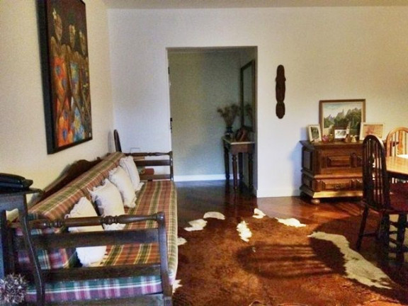 Imagem Imóvel com 3 Quartos à Venda, 115 m² em Alto - Teresópolis