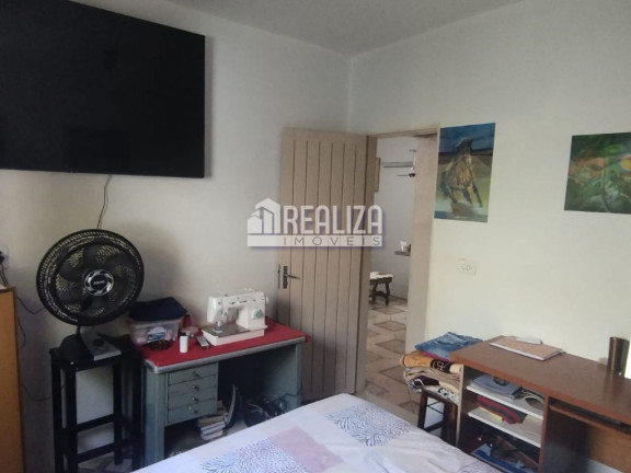 Imagem Casa com 2 Quartos à Venda, 220 m² em Cidade Ozanan - Uberaba Imagem Casa com 2 Quartos à Venda, 220 m² em Cidade Ozanan - Uberaba