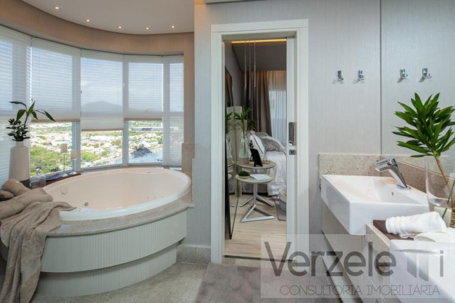 Imagem Apartamento com 4 Quartos à Venda, 238 m² em Centro - Balneário Camboriú