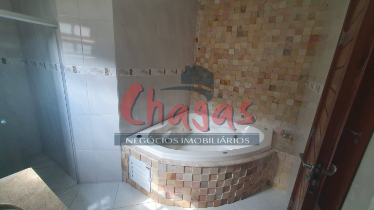 Imagem Casa com 4 Quartos à Venda, em Caraguatatuba Imagem Casa com 4 Quartos à Venda, em Caraguatatuba
