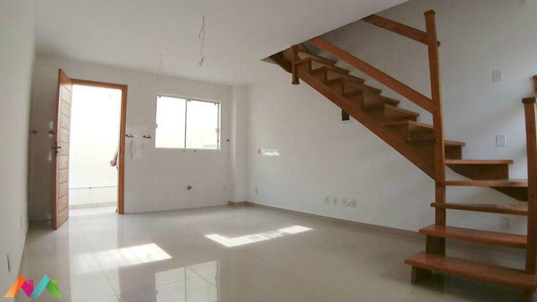 Imagem Imóvel com 2 Quartos à Venda, 52 m² em Cecília - Viamão