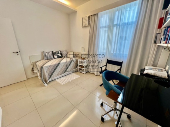 Imagem Imóvel com 3 Quartos à Venda, 160 m² em Barra Da Tijuca - Rio De Janeiro Imagem Imóvel com 3 Quartos à Venda, 160 m² em Barra Da Tijuca - Rio De Janeiro