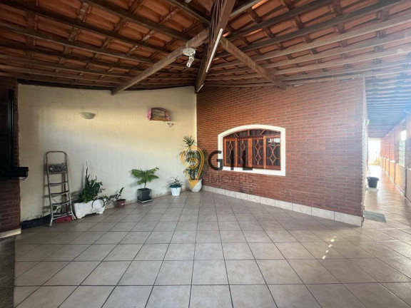 Imagem Casa com 7 Quartos à Venda, 223 m² em Parque Santo Antônio - Jacareí