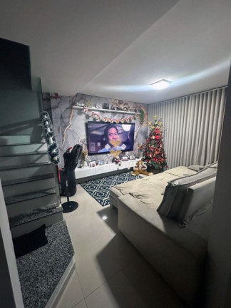 Imagem Casa com 3 Quartos à Venda, 170 m² em Coqueiro - Ananindeua