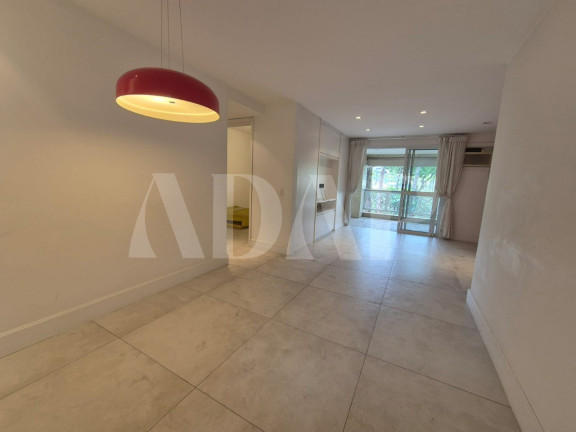 Imagem Imóvel com 3 Quartos à Venda, 110 m² em Barra Da Tijuca - Rio De Janeiro Imagem Imóvel com 3 Quartos à Venda, 110 m² em Barra Da Tijuca - Rio De Janeiro